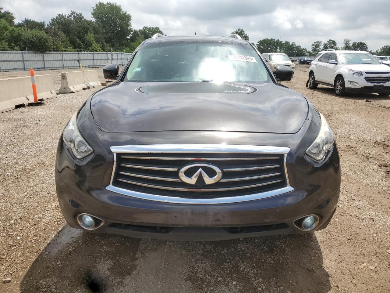 INFINITI FX35