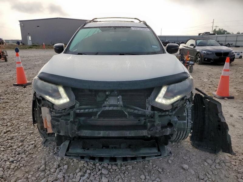 2017 NISSAN ROGUE S 5N1AT2MT0HC895703
