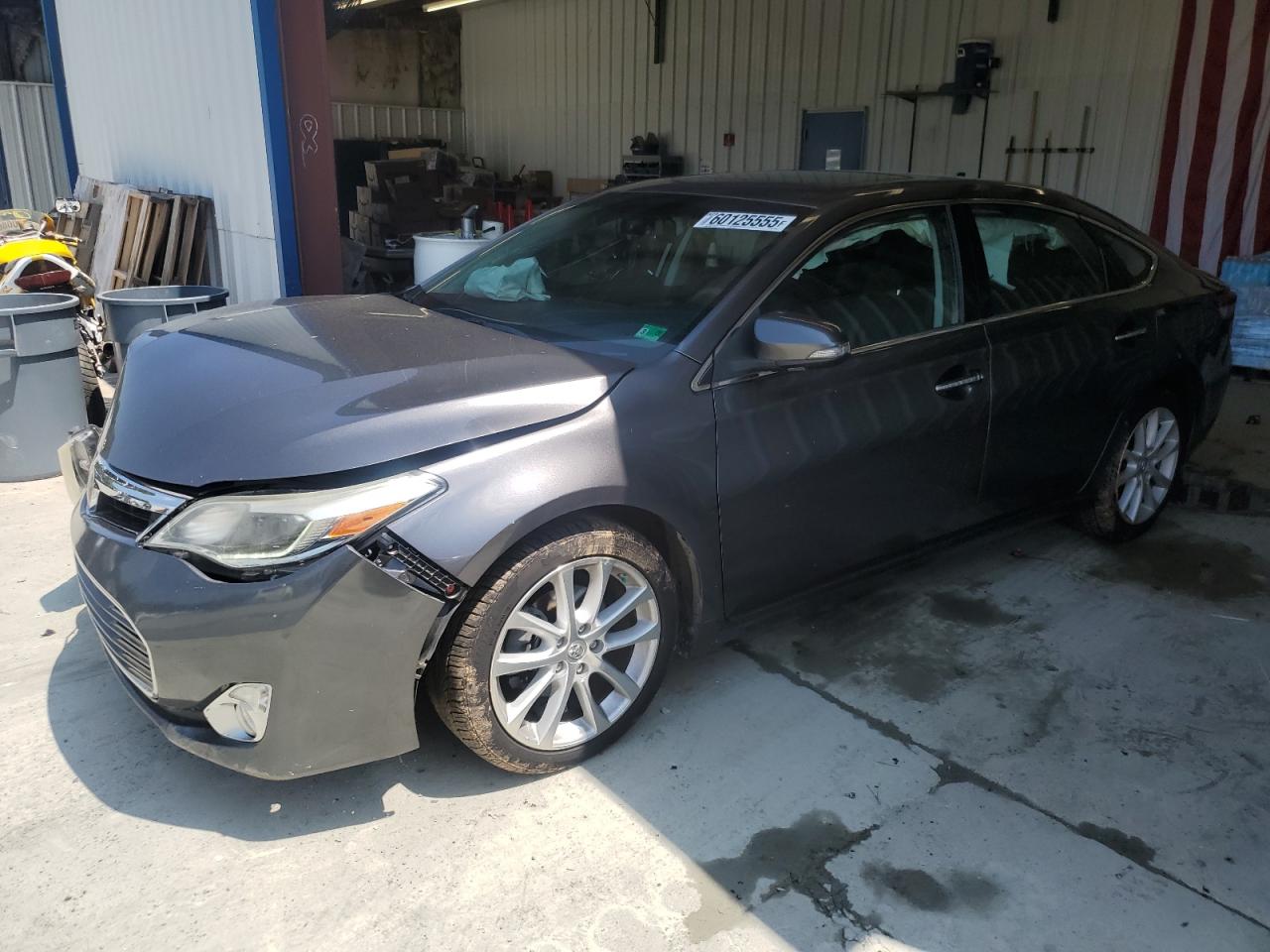 TOYOTA AVALON XLE