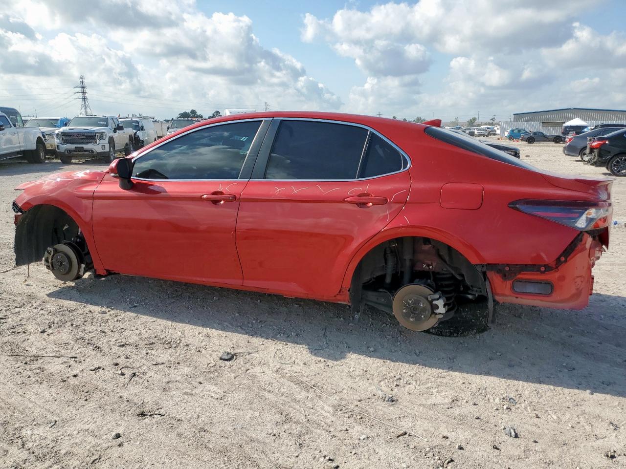 TOYOTA CAMRY SE NIGHT SHADE