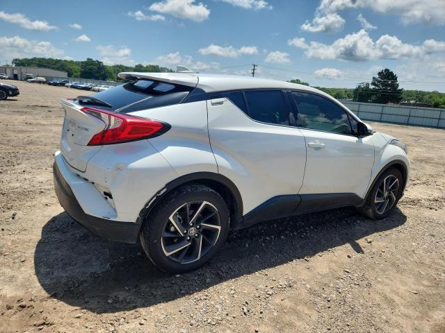 2021 TOYOTA C-HR XLE JTNKHMBX1M1096610