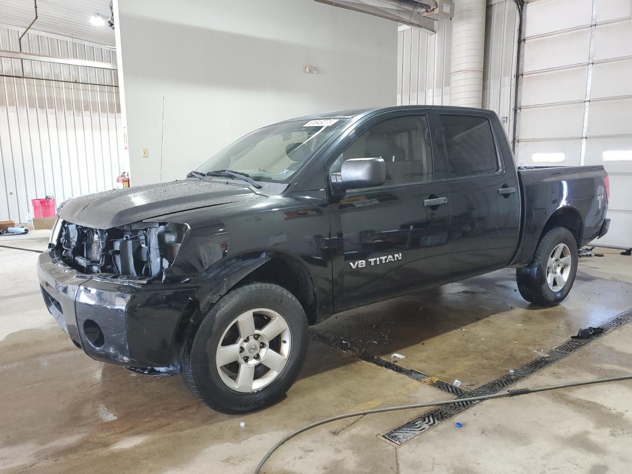 NISSAN TITAN XE