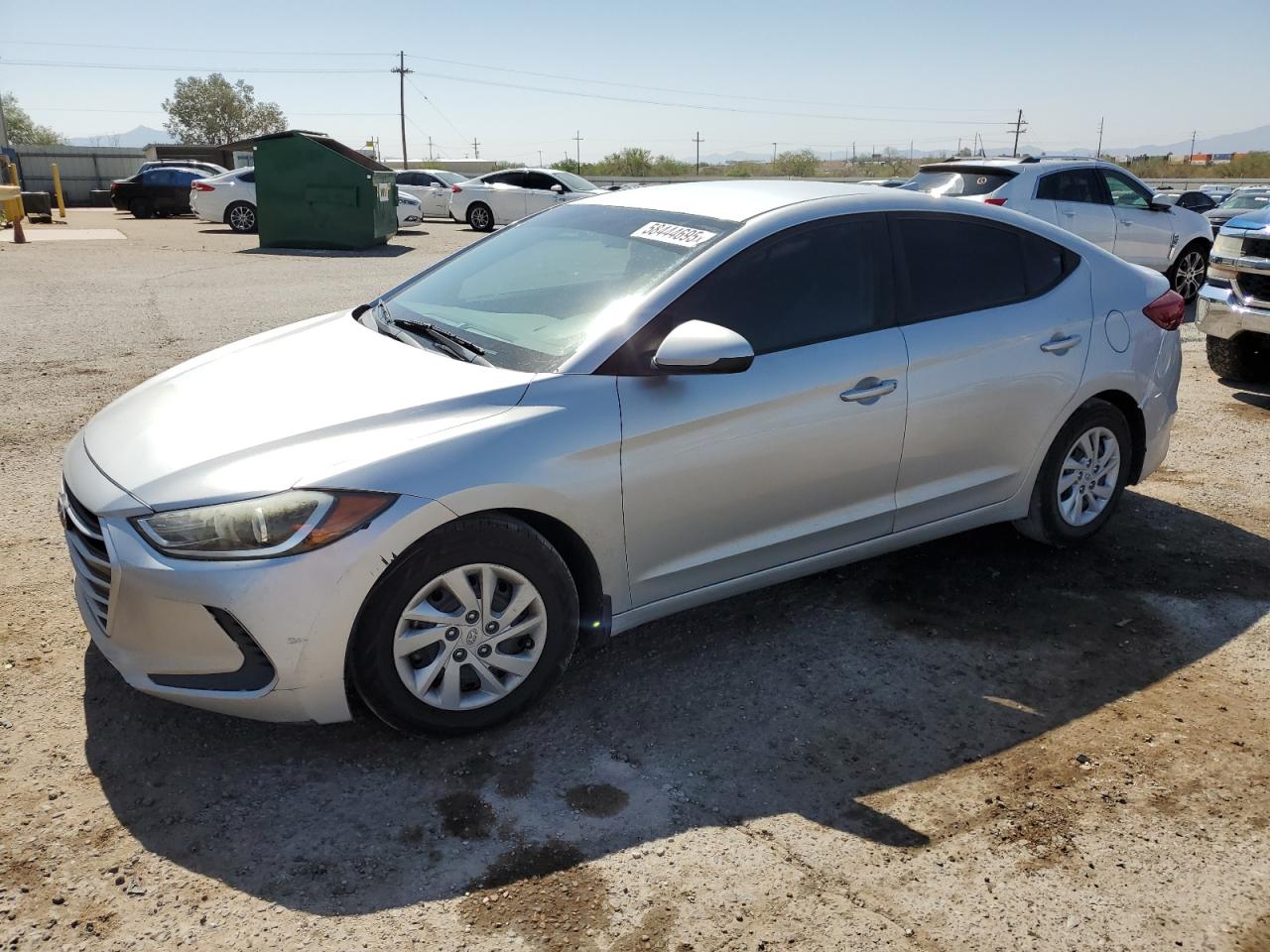 HYUNDAI ELANTRA SE