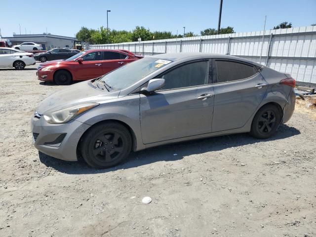 HYUNDAI ELANTRA SE