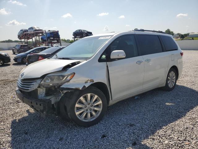 TOYOTA SIENNA XLE