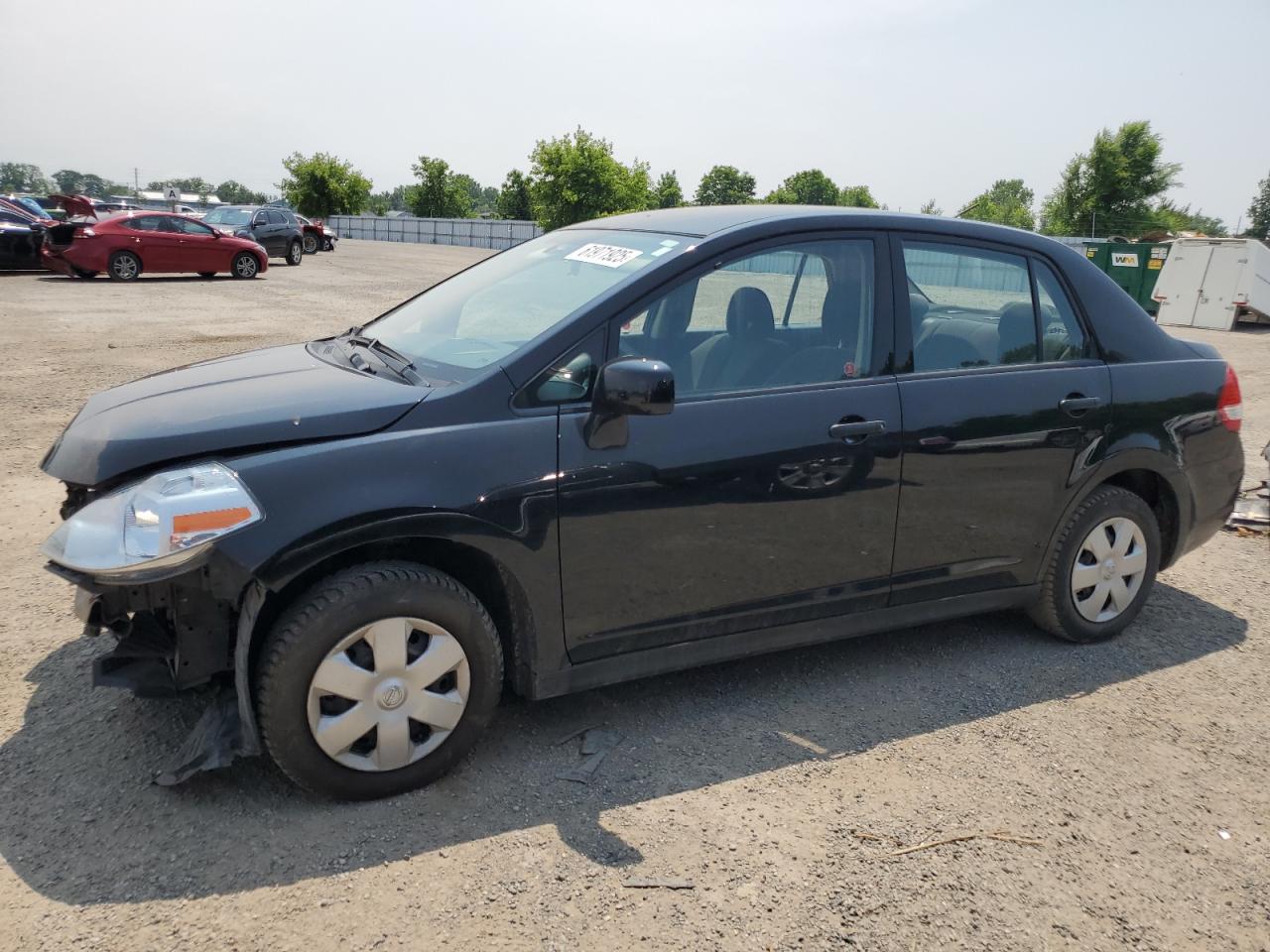 NISSAN VERSA S
