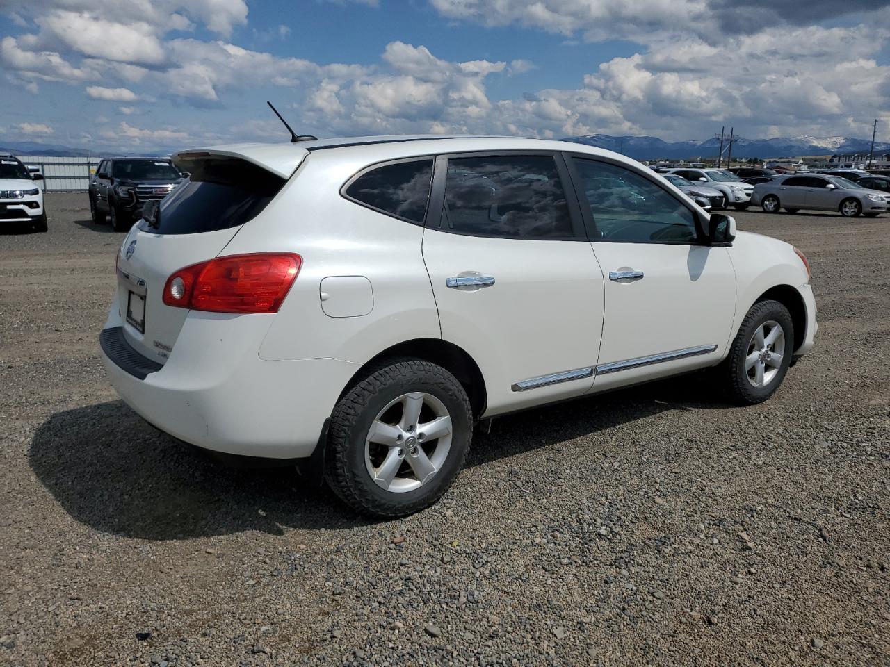 NISSAN ROGUE S
