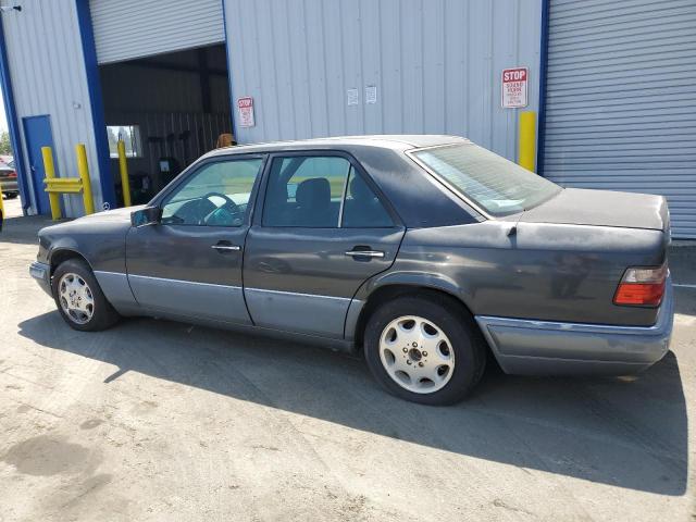 Vin: wdbea32e2sc158952, lot: 58857535, mercedes-benz e-class 320 base 19952