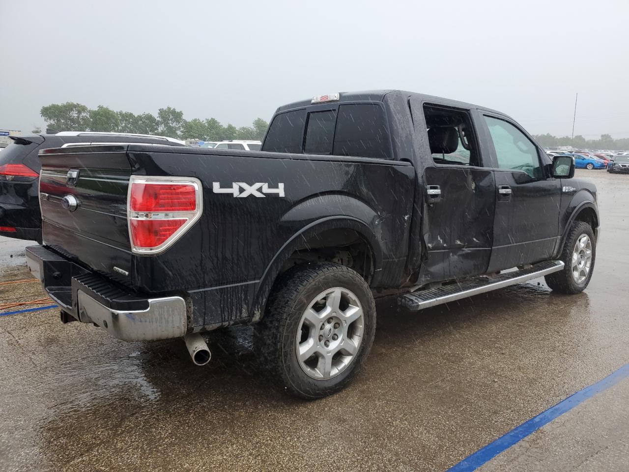 FORD F-150 SUPERCREW