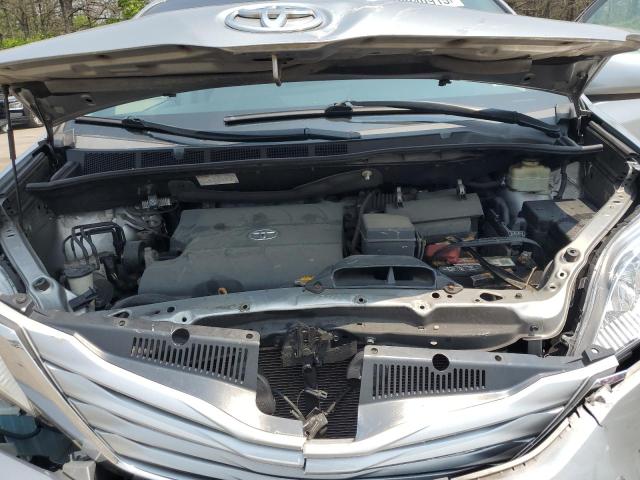 2016 TOYOTA SIENNA LE 5TDKK3DCXGS735567