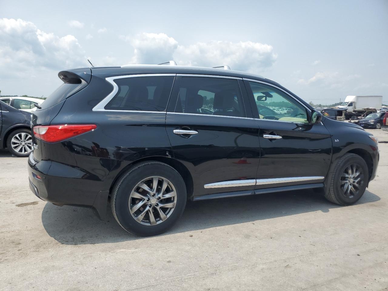 INFINITI QX60 2015