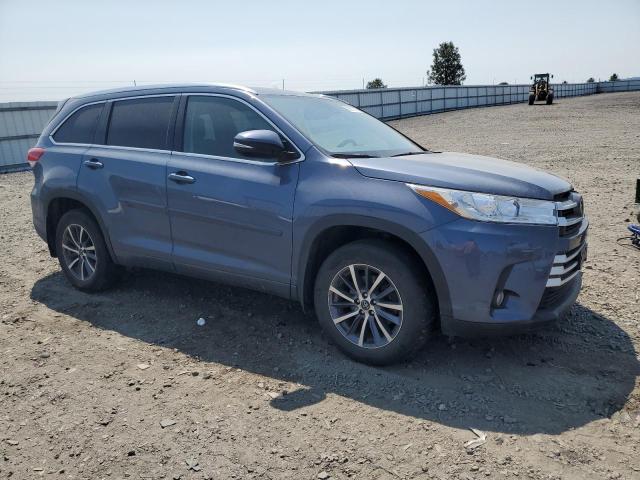 Vin: 5tdjzrfh2hs468591, lot: 59051575, toyota highlander se 20174