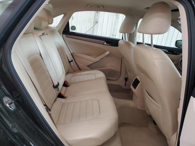 2015 VOLKSWAGEN PASSAT SE 1VWBS7A30FC002839