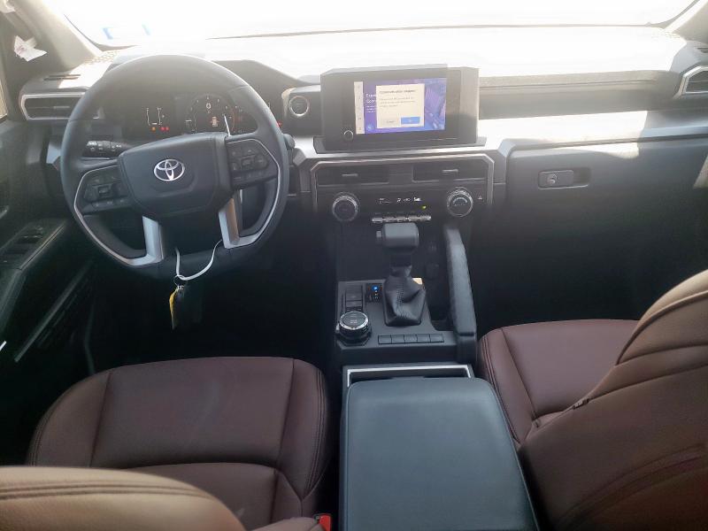 2025 TOYOTA 4RUNNER SR - JTEVA5BR8S5011874