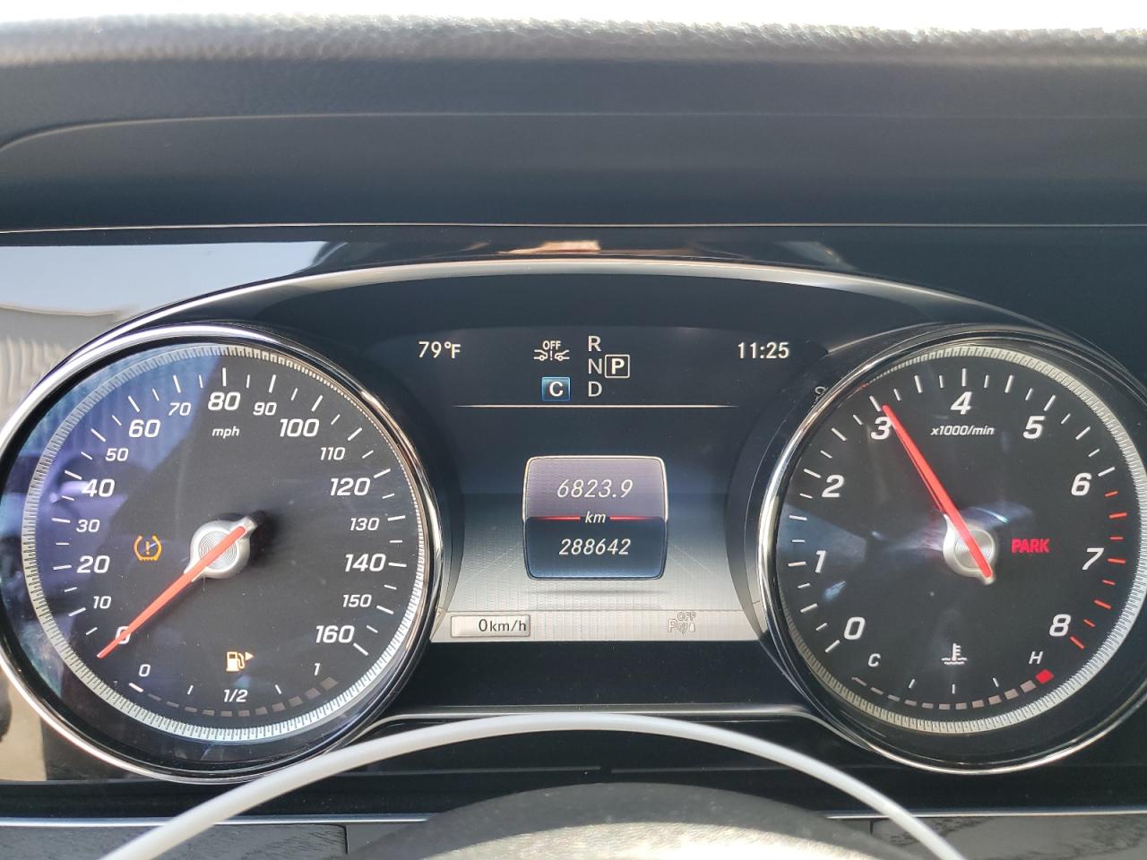 MERCEDES-BENZ E-CLASS 300