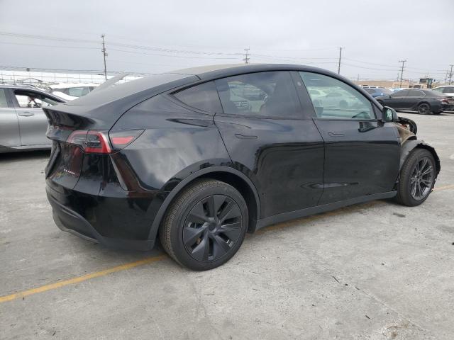 2025 TESLA MODEL Y 7SAYGDEE6SF240249