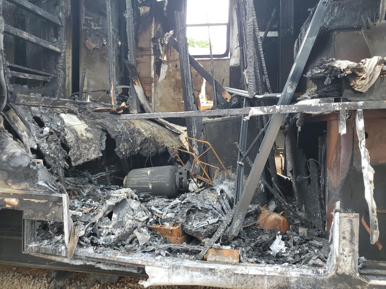 Lot #3209505104 2011 WILDWOOD TRAILER