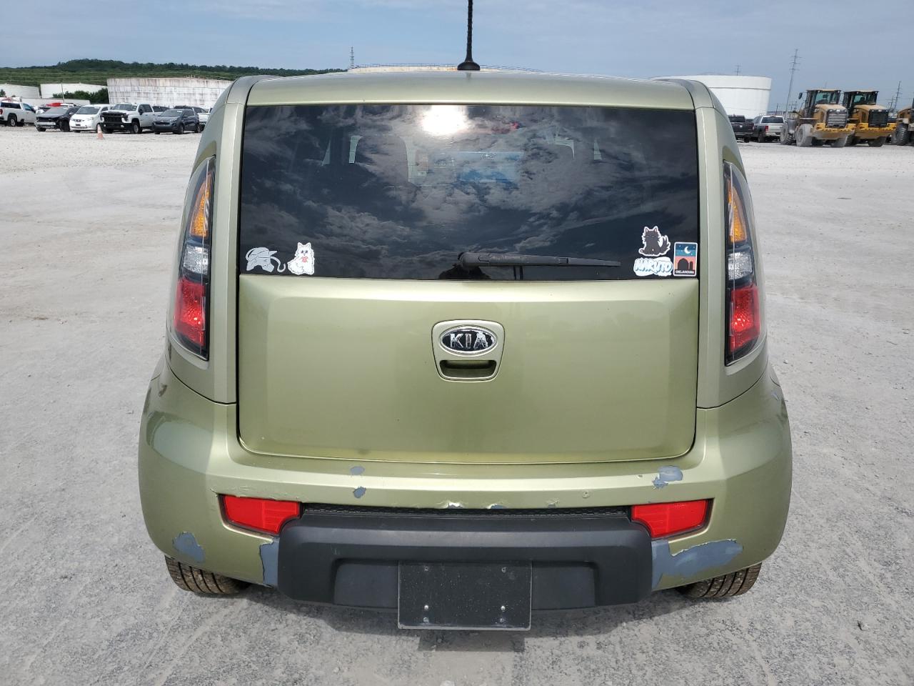 KIA SOUL +