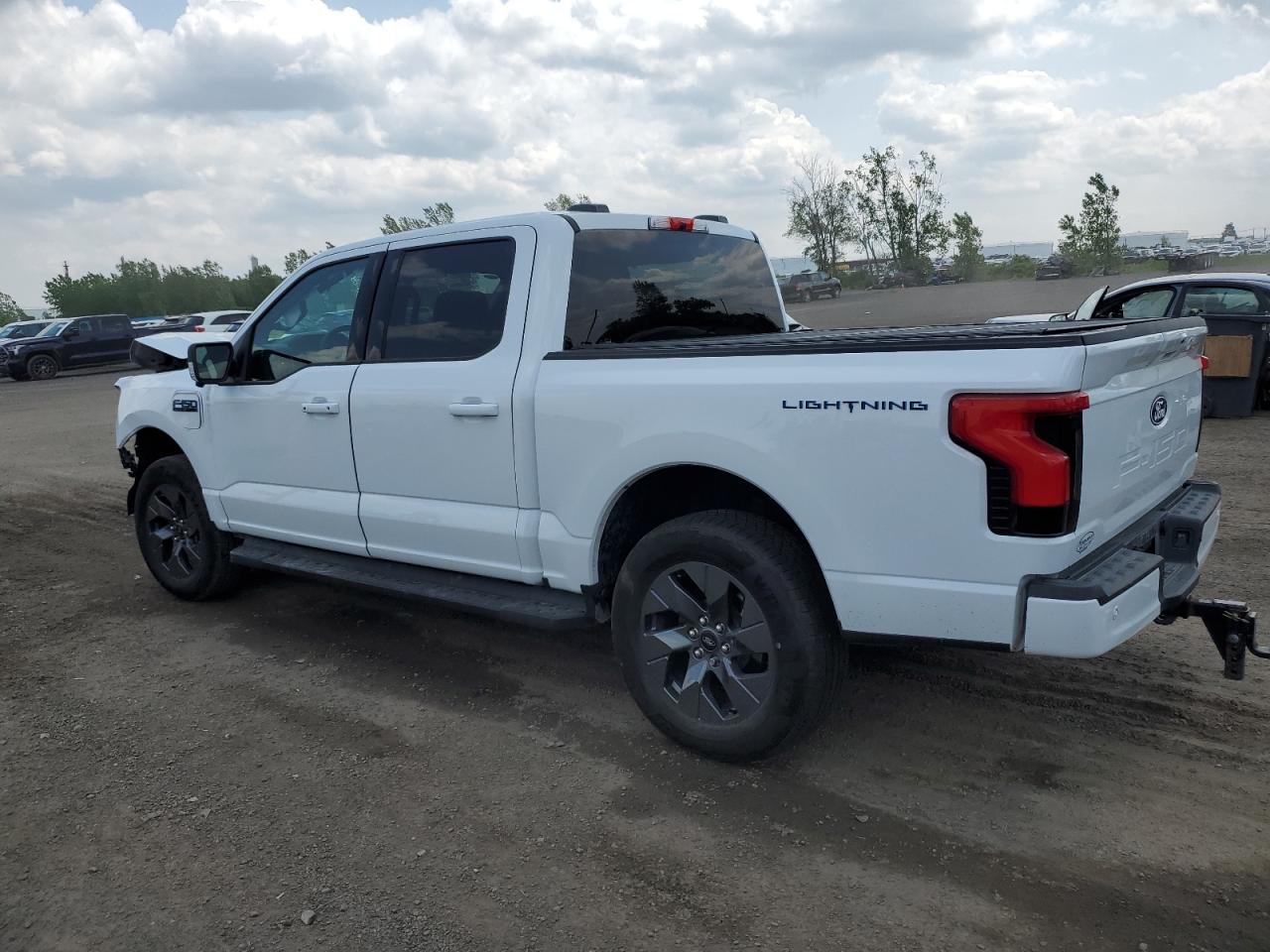 FORD F-150 LIGHTNING XLT