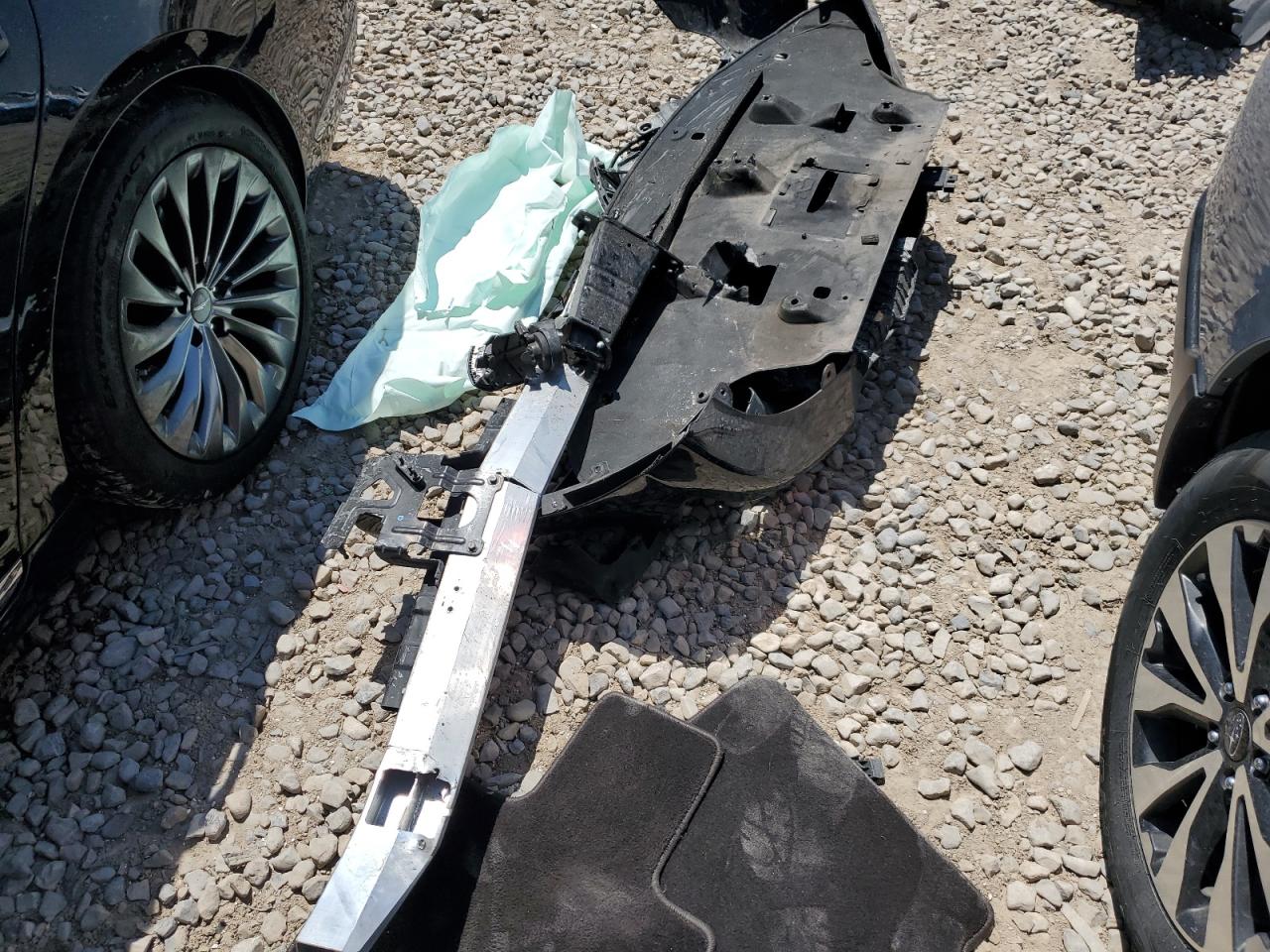 GENESIS G90 ULTIMATE