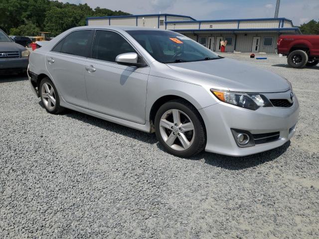Vin: 4t1bf1fkxdu263838, lot: 62532035, toyota camry l 20134