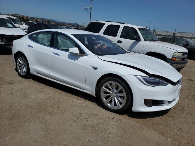2016 TESLA MODEL S 5YJSA1E13GF151472