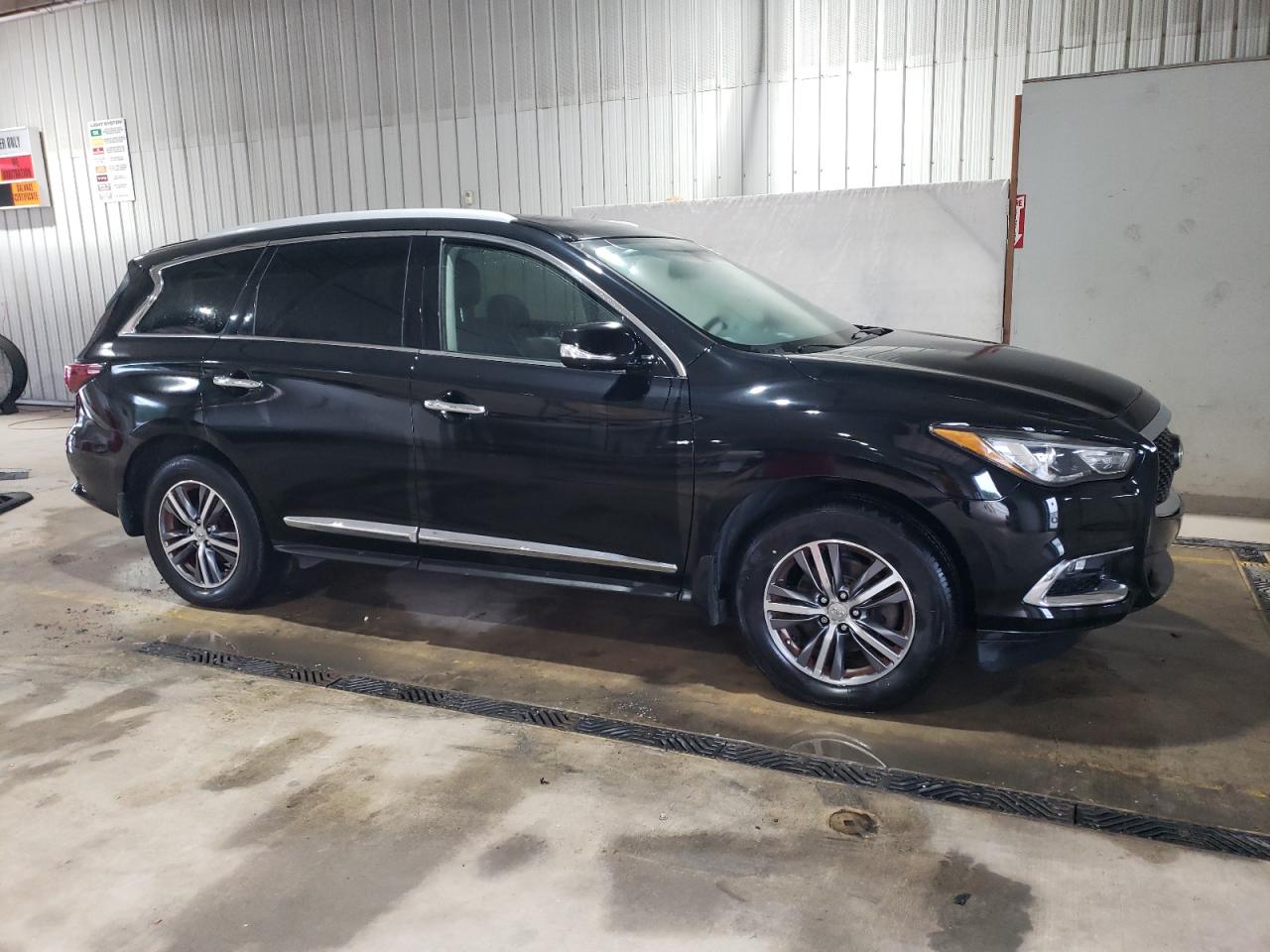 INFINITI QX60