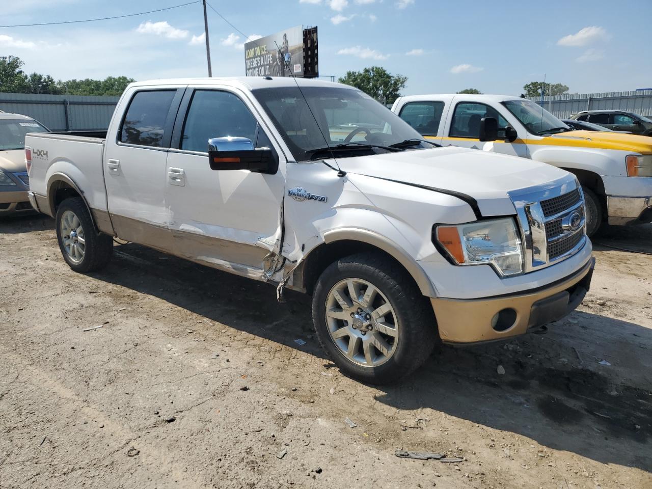 FORD F-150 SUPERCREW