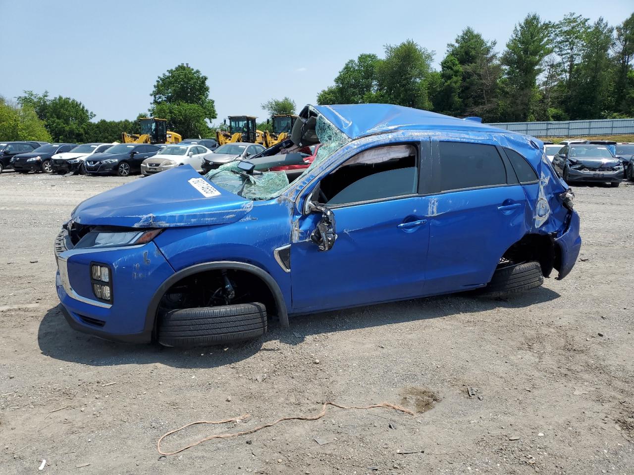 MITSUBISHI OUTLANDER SE