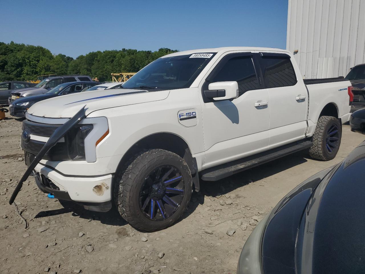 FORD F-150 LIGHTNING PRO