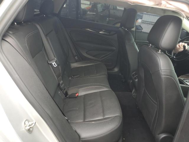 2018 BUICK REGAL TOURX ESSENCE W04GV8SX3J1162722