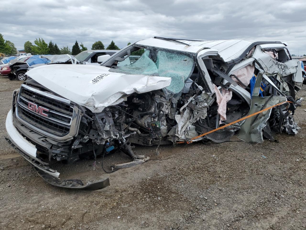 GMC YUKON K1500 SLT