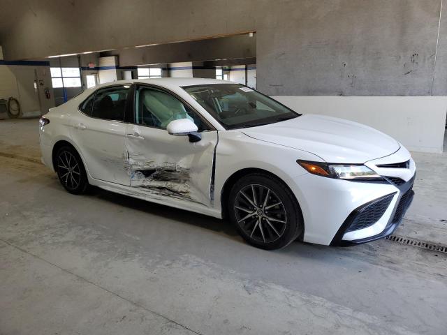 Vin: 4t1g11akxnu665467, lot: 59186605, toyota camry se 20224