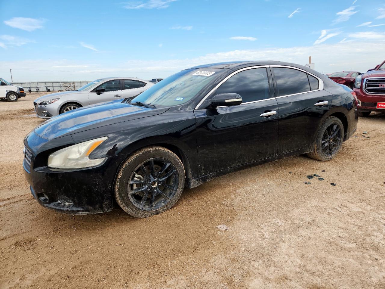 NISSAN MAXIMA S