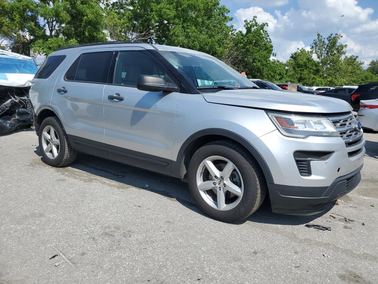FORD EXPLORER