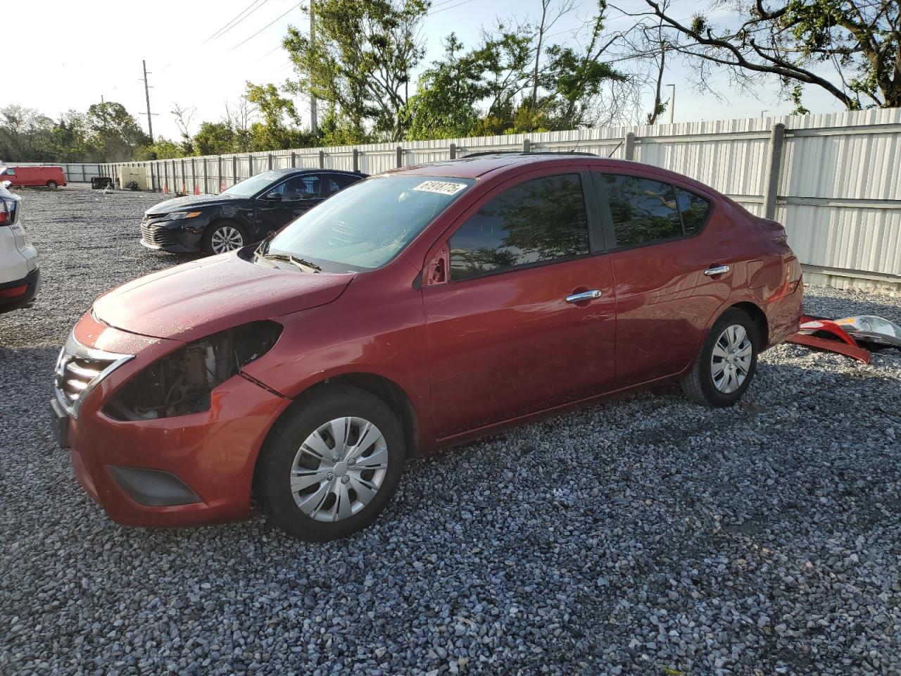 NISSAN VERSA S