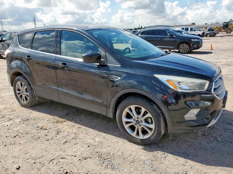 Vin: 1fmcu0gd2hua81254, lot: 62907505, ford escape se 20174