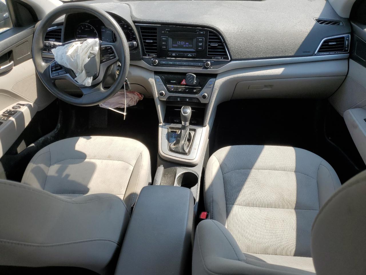 Lot #3207436161 2017 HYUNDAI ELANTRA SE