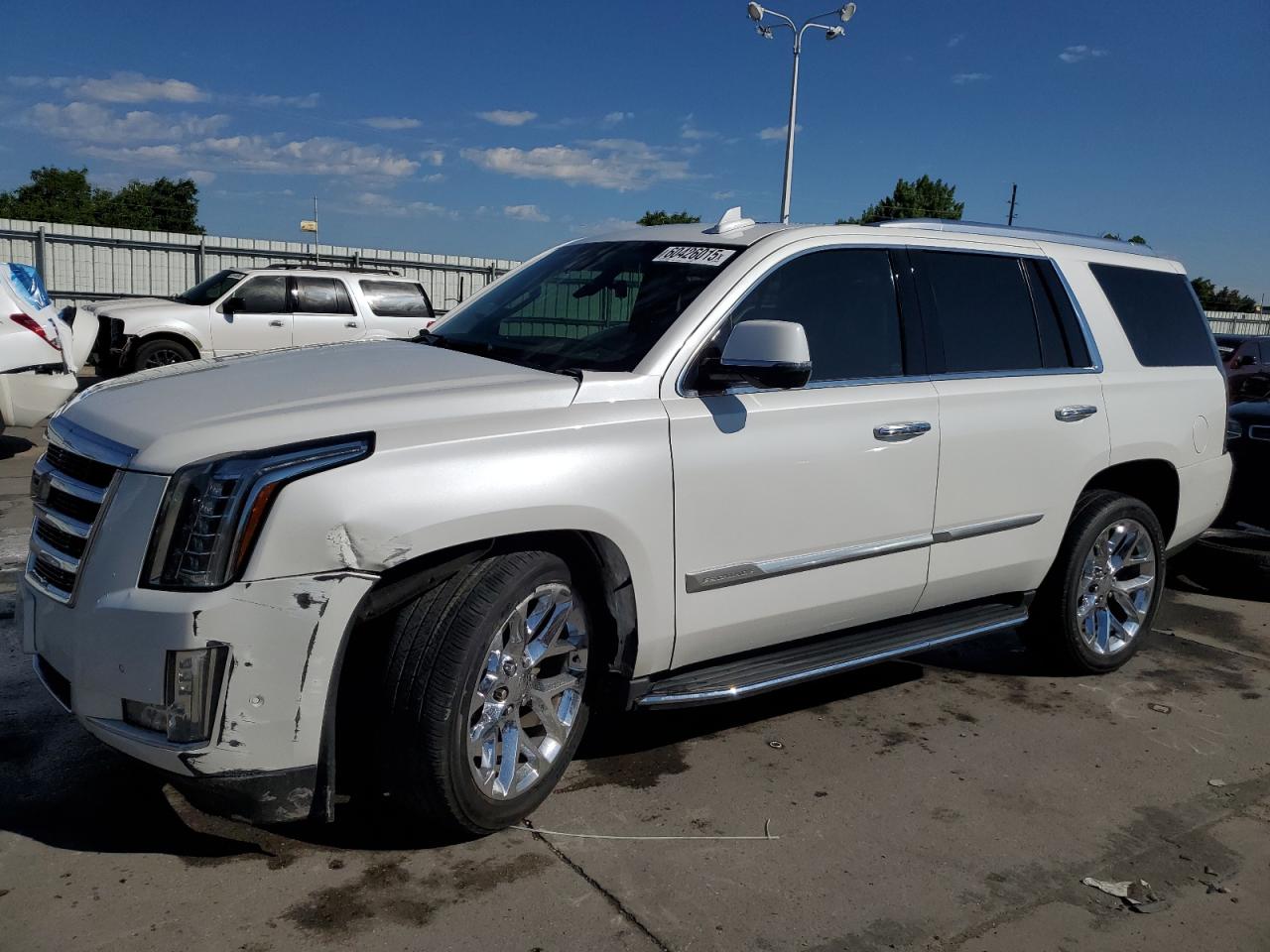 CADILLAC ESCALADE PREMIUM LUXURY