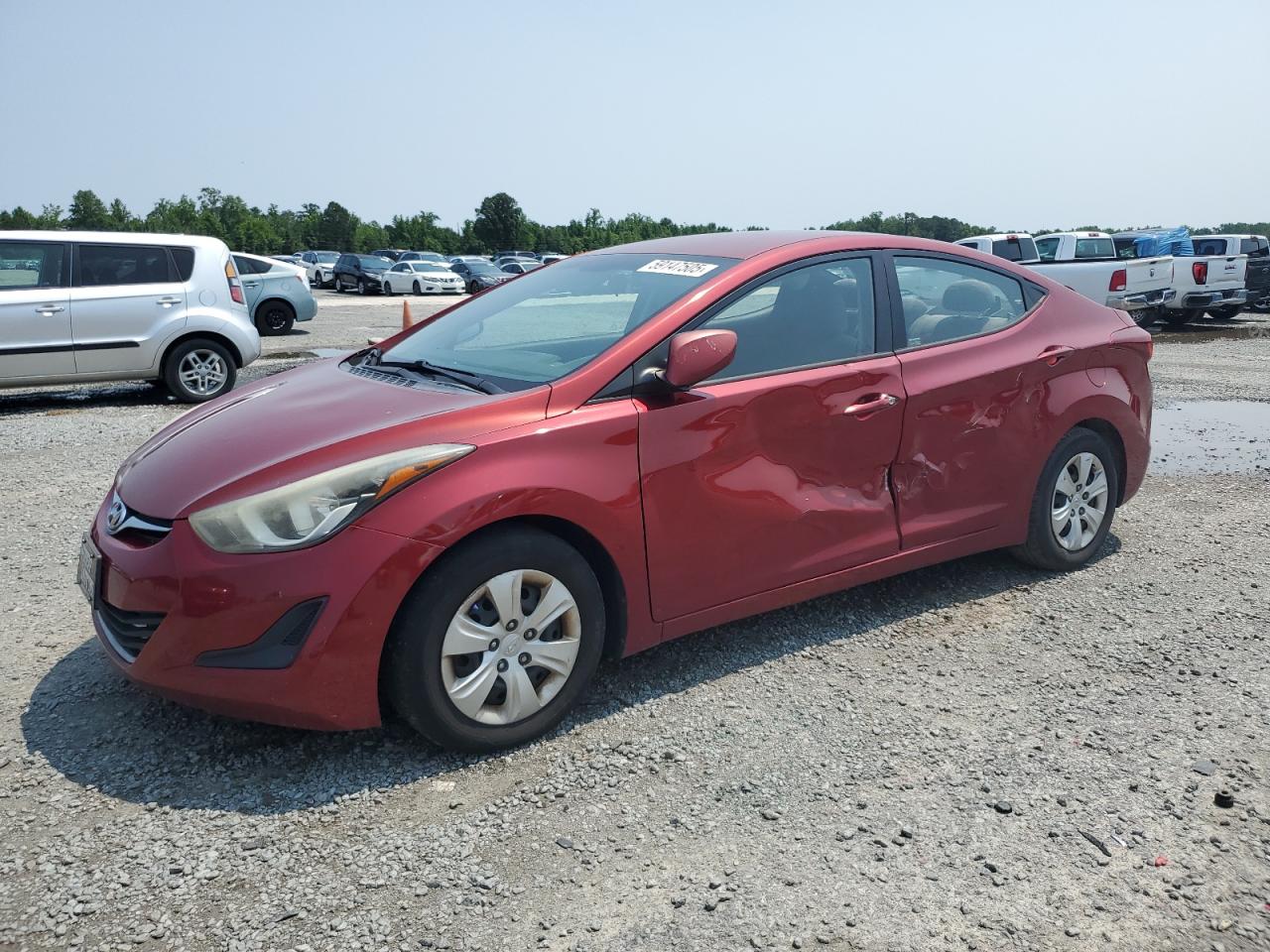 HYUNDAI ELANTRA SE