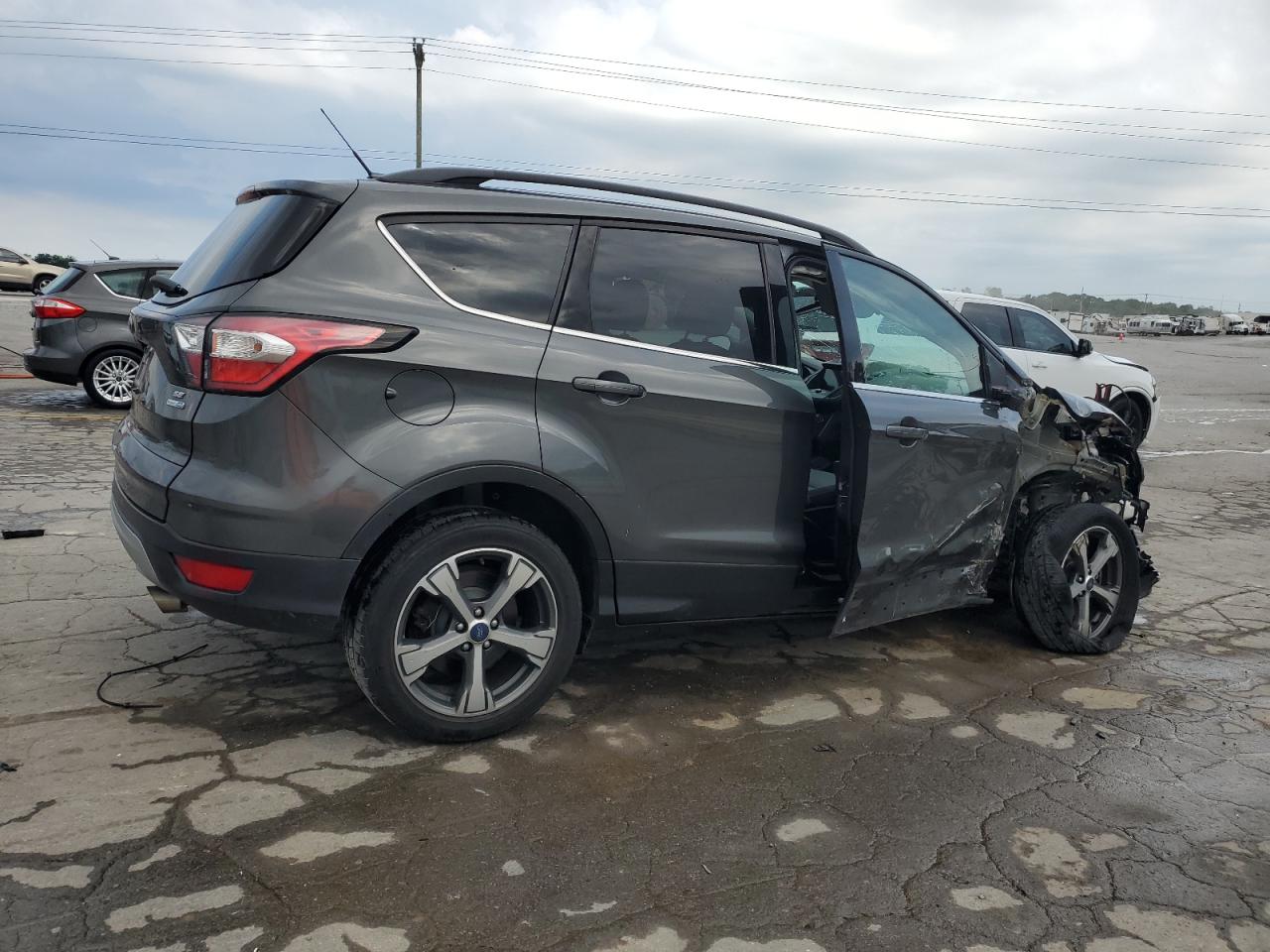 Lot #3186170475 2017 FORD ESCAPE SE