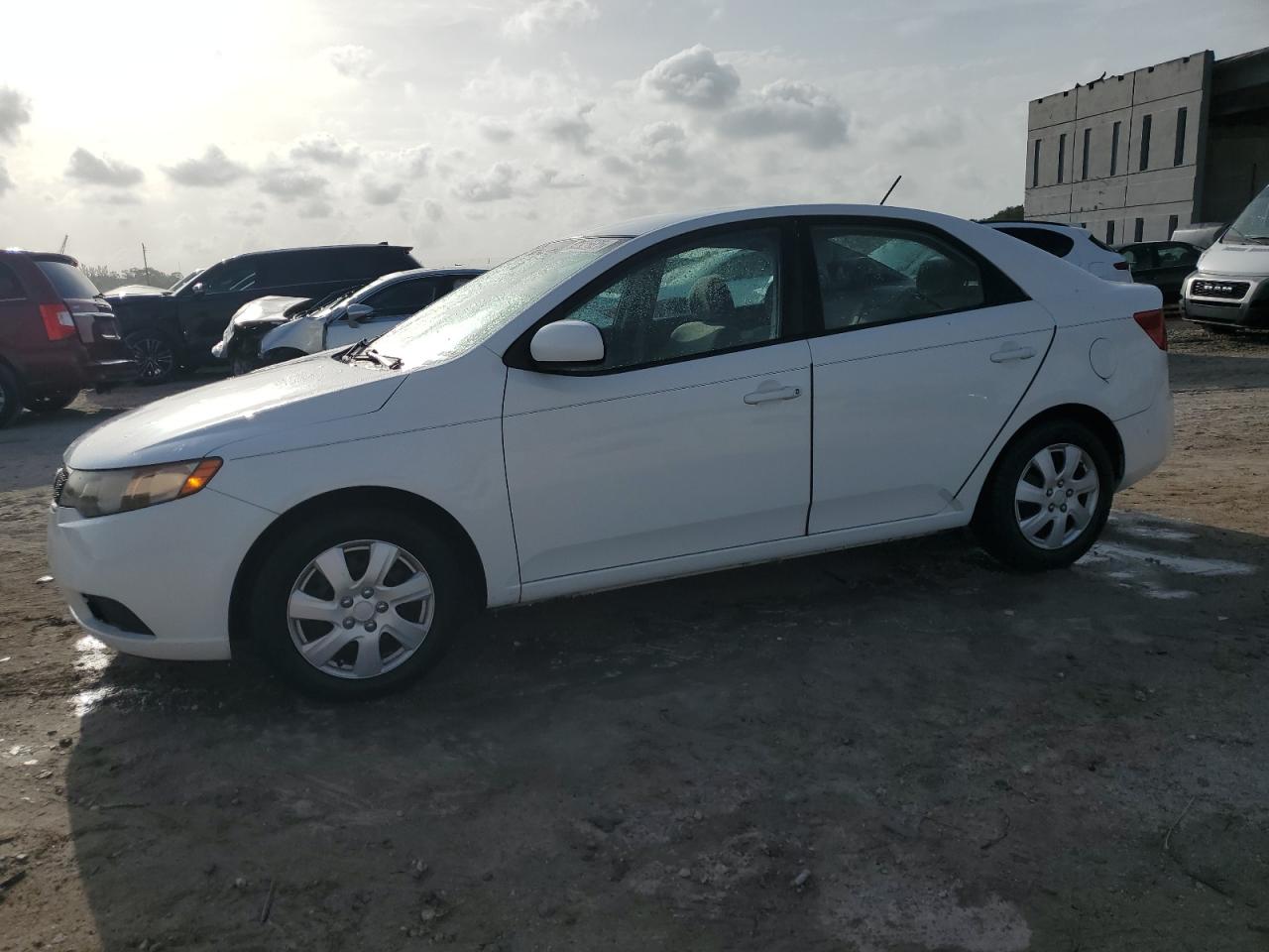 KIA FORTE LX