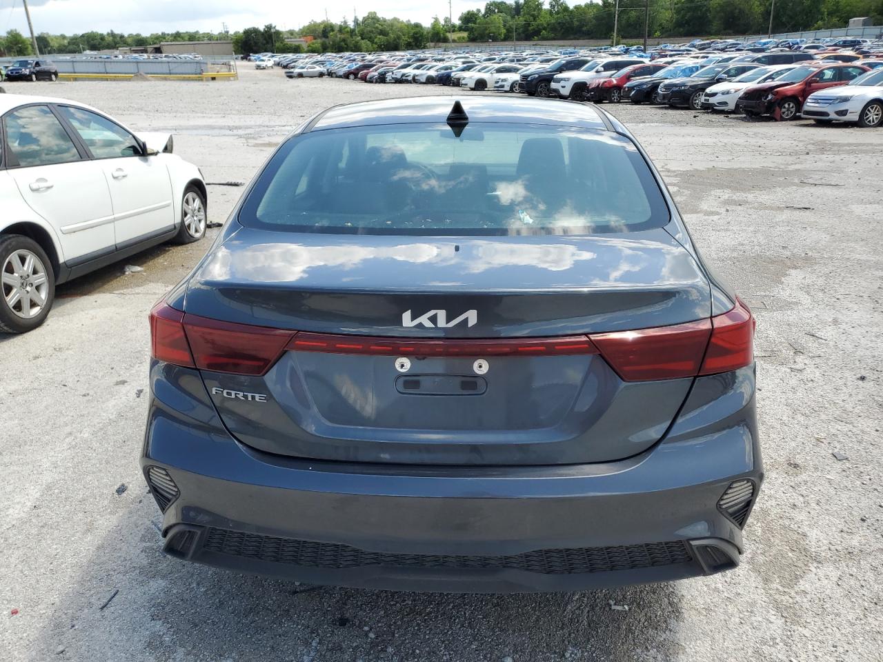 KIA FORTE FE