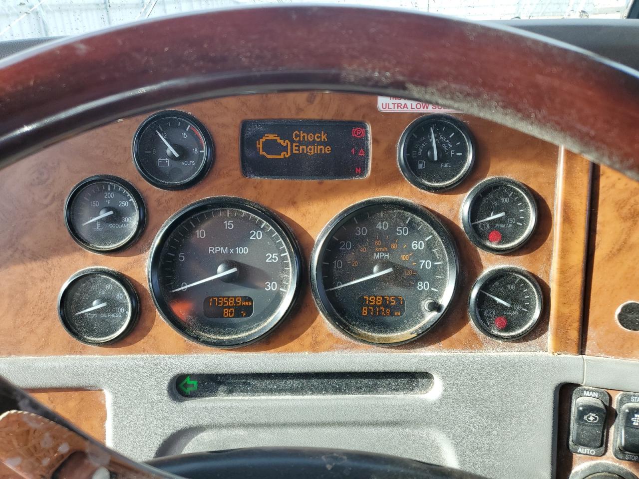 Lot #3305926214 2008 PETERBILT 388