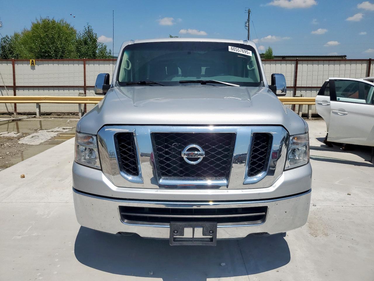 NISSAN NV3500 3500
