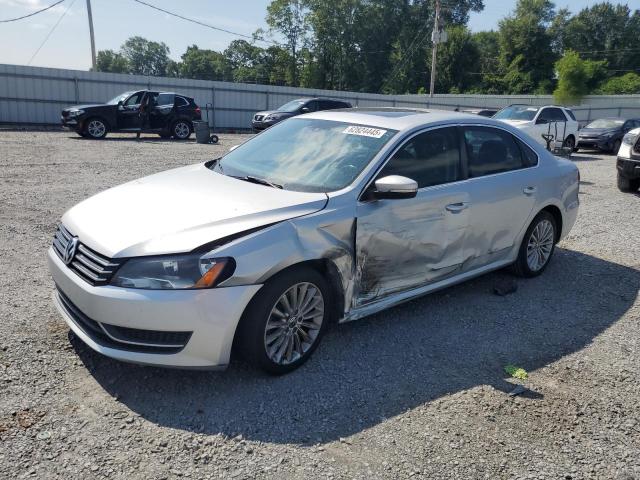 VOLKSWAGEN PASSAT SE
