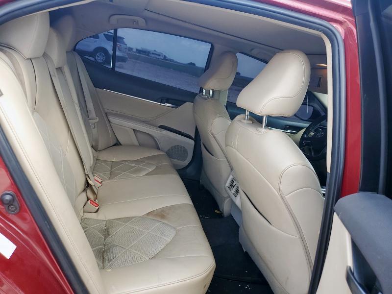 2018 TOYOTA CAMRY L 4T1B11HK1JU540495