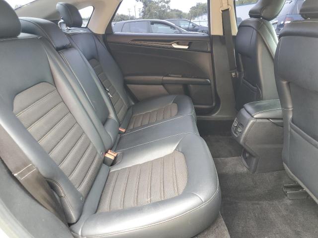 2018 FORD FUSION SE 3FA6P0HDXJR237406