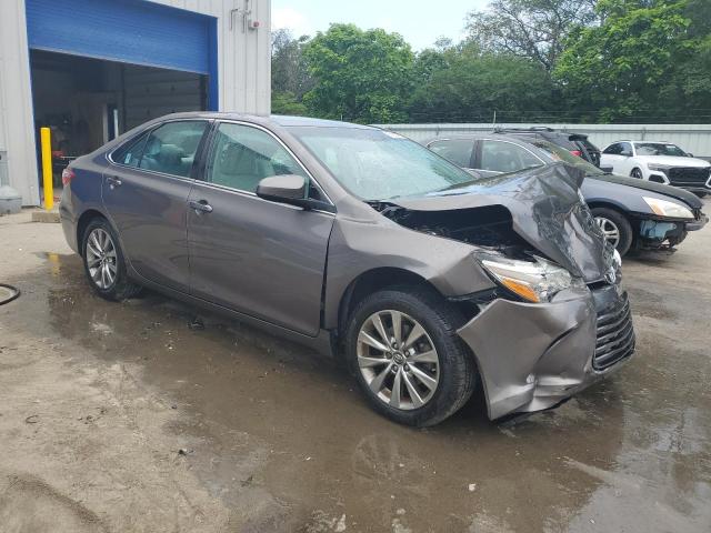 Vin: 4t1bf1fk7hu631978, lot: 61209705, toyota camry le 20174