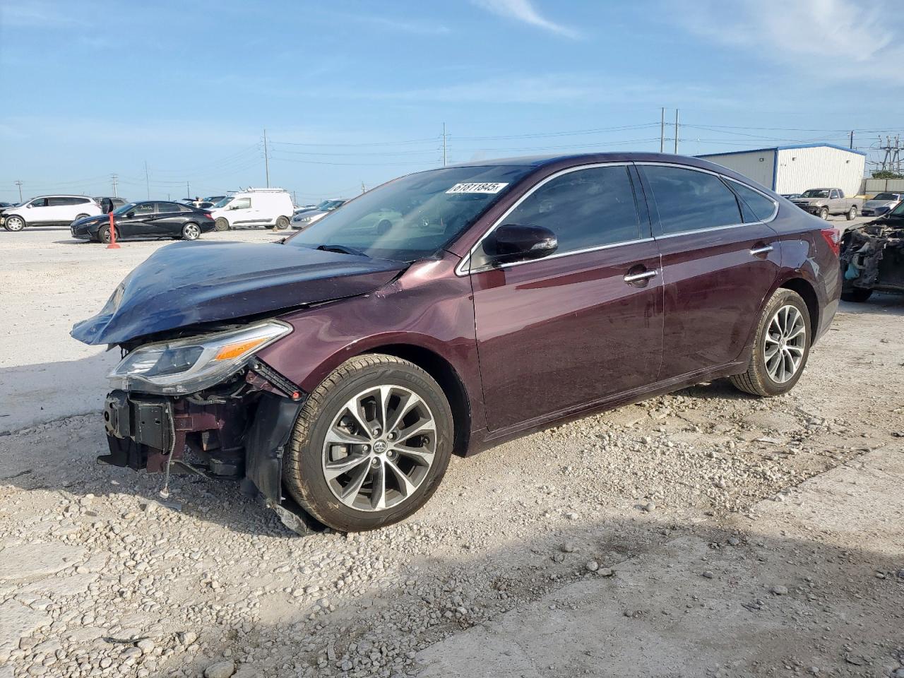 TOYOTA AVALON XLE